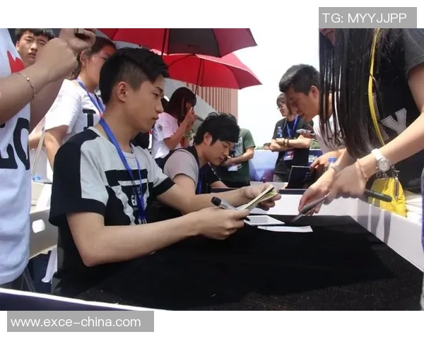 高校联赛最新积分榜EDG以61分稳居第一位置引发关注